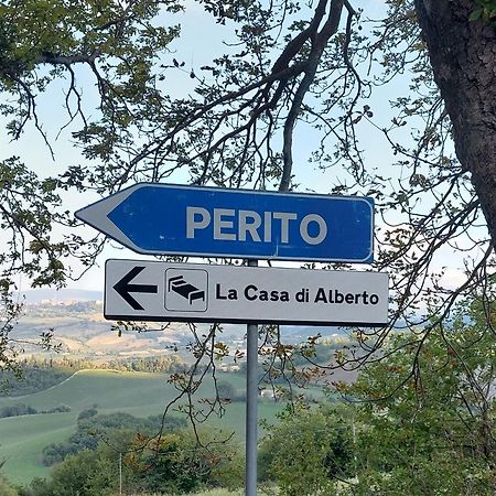 La Casa Di Alberto Camerino Eksteriør billede