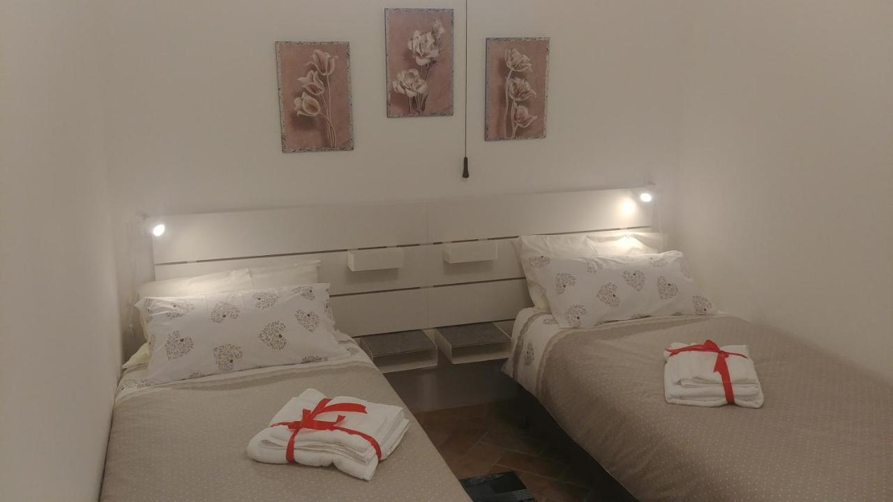 La Casa Di Alberto Camerino Eksteriør billede