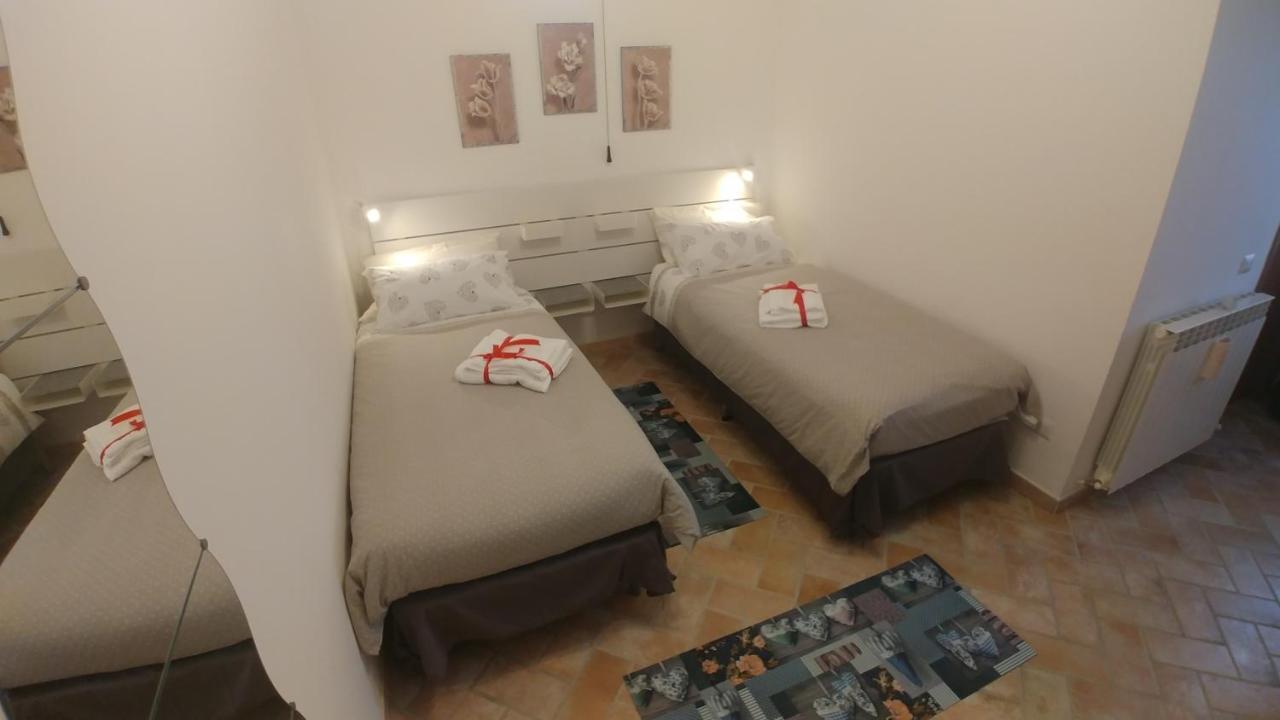 La Casa Di Alberto Camerino Eksteriør billede